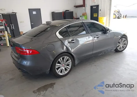 2017 Jaguar Xe 35T Premium z USA, uszkodzony, nr VIN SAJAD4BV5HA975769